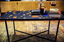 Studiovondieken-wohnzimmer-livingroom-innenachitektur-interiordesign-raumgestaltung-innenarchitekt-düsseldorf-wohnzimmertisch-breite