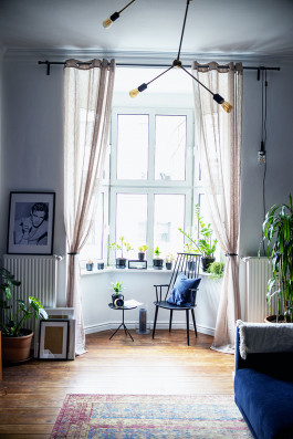 Wohnzimmer Altbau Blau