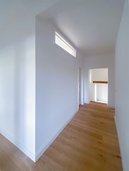 Studio-von-dieken-interiordesign-innenarchitektur-raumgestaltung-hassanierrung-parkettboden-landhausstil-kasettentür-EG-Flur