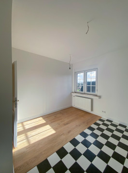 Studio-von-dieken-interiordesign-innenarchitektur-raumgestaltung-hassanierrung-parkettboden-landhausstil-kasettentür-OG-Küche